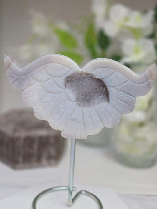 Druzy Agate Heart Wings